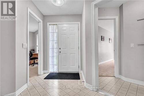#9 -556 King St, Niagara-On-The-Lake, ON - Indoor Photo Showing Other Room