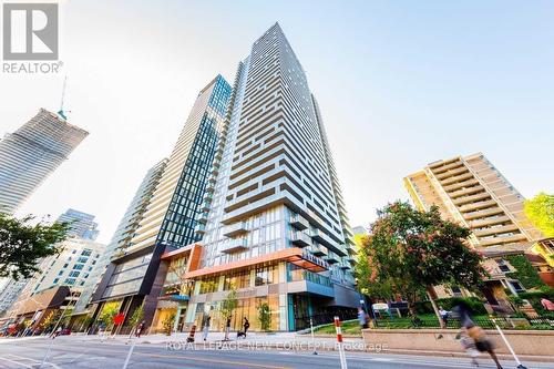 #707 -50 Wellesley St E, Toronto, ON - Outdoor With Balcony With Facade