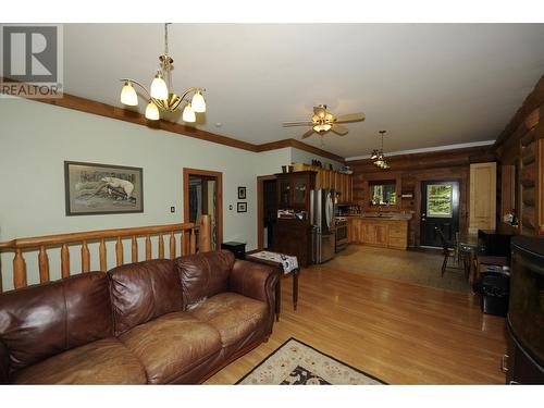 2037 Singlehurst Road, Terrace, BC - Indoor Photo Showing Living Room