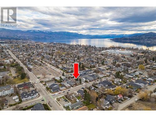 857-859 Cadder Avenue, Kelowna, BC - Outdoor With Body Of Water With View
