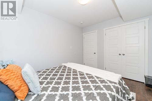 B12 - 190 Century Hill Drive, Kitchener, ON - Indoor Photo Showing Bedroom
