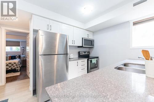 #B12 -190 Century Hill Dr, Kitchener, ON - Indoor Photo Showing Kitchen With Stainless Steel Kitchen With Double Sink
