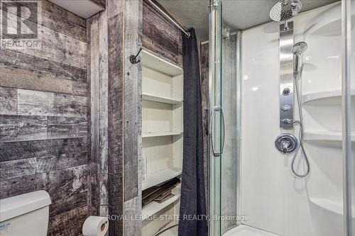 #L -1566 Caistorville Rd, West Lincoln, ON - Indoor Photo Showing Bathroom