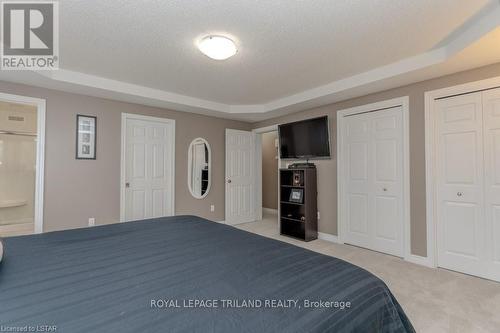 852 Richmond St, Thames Centre, ON - Indoor Photo Showing Bedroom