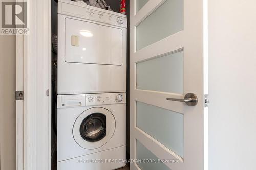 #810 -600 Talbot St, London, ON - Indoor Photo Showing Laundry Room