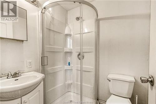 426 Morris Street, Greater Sudbury, ON - Indoor Photo Showing Bathroom