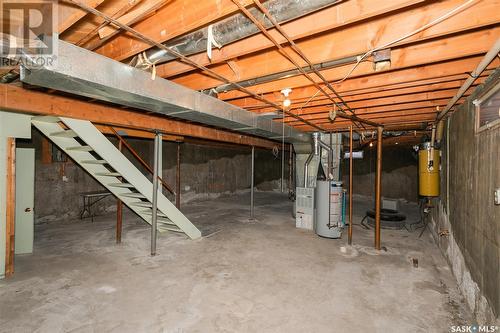 105 Bayne Street, Luseland, SK - Indoor Photo Showing Basement