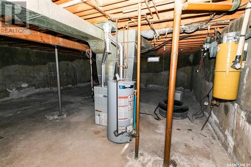 105 Bayne Street, Luseland, SK - Indoor Photo Showing Basement