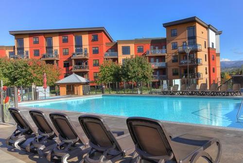 504-654 Cook Road, Kelowna, BC - Outdoor With In Ground Pool With Balcony