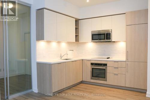 102 - 50 Ordnance Street, Toronto, ON - Indoor Photo Showing Kitchen With Upgraded Kitchen