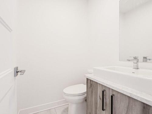 Salle d'eau - 996 Rue Éluard, Laval (Fabreville), QC - Indoor Photo Showing Bathroom