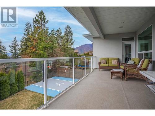 2033 Sunview Drive, West Kelowna, BC - Outdoor With Exterior
