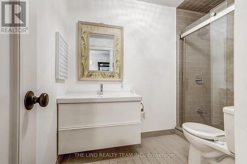 2749 13 Line, Bradford West Gwillimbury, ON - Indoor Photo Showing Bathroom