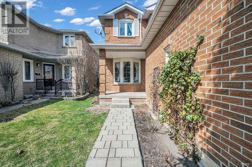 1179 Barleymow St, Mississauga, ON - Outdoor With Deck Patio Veranda With Facade