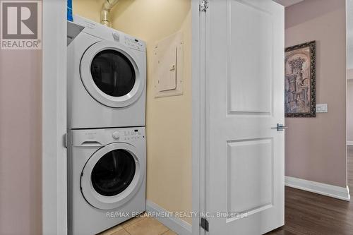 #504 -319 Highway 8, Hamilton, ON - Indoor Photo Showing Laundry Room