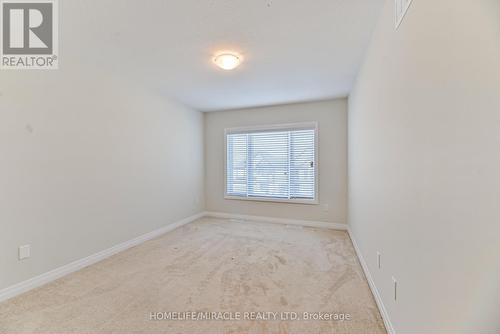 17 Valencia Avenue, Kitchener, ON - Indoor Photo Showing Other Room