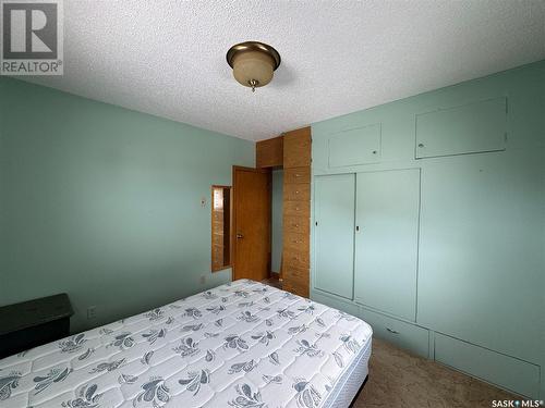 306 3Rd Avenue W, Biggar, SK - Indoor Photo Showing Bedroom