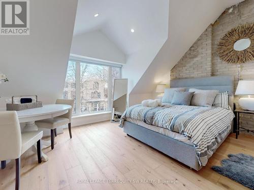 98 Pembroke St, Toronto, ON - Indoor Photo Showing Bedroom