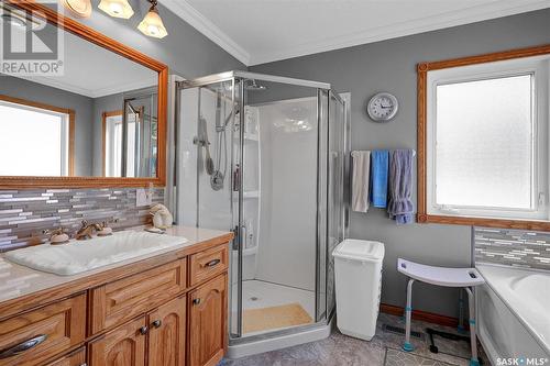 576 Okanese Avenue S, Fort Qu'Appelle, SK - Indoor Photo Showing Bathroom