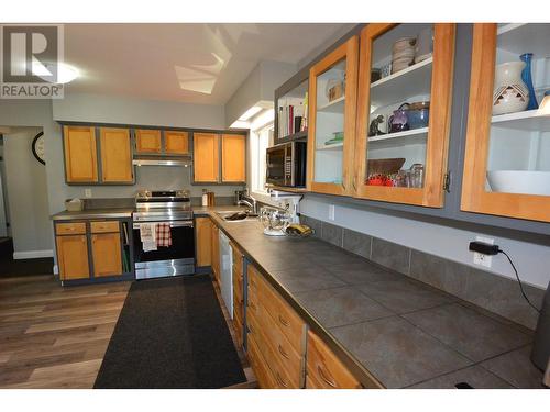 4381 Alfred Avenue, Smithers, BC - Indoor Photo Showing Kitchen