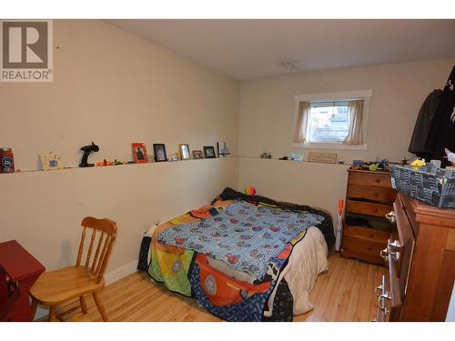 4381 Alfred Avenue, Smithers, BC - Indoor Photo Showing Bedroom