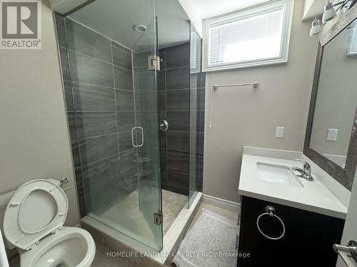 32 Marilake Drive, Toronto, ON - Indoor Photo Showing Bathroom