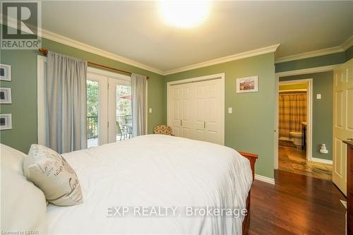 7691 Whatman St, Lambton Shores, ON - Indoor Photo Showing Bedroom