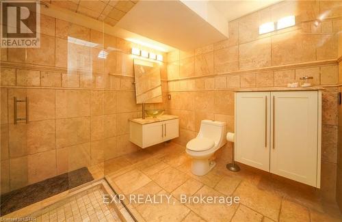 7691 Whatman Street, Lambton Shores, ON - Indoor Photo Showing Bathroom