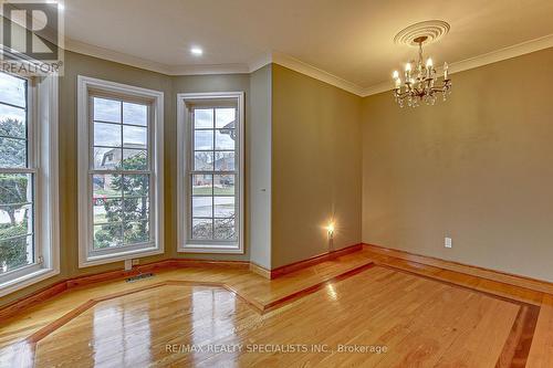 15 Royal York Crt, Brant, ON - Indoor Photo Showing Other Room