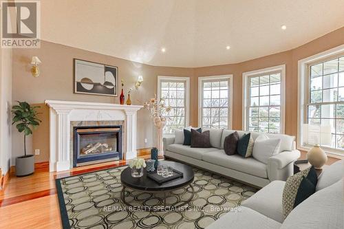 15 Royal York Crt, Brant, ON - Indoor Photo Showing Living Room With Fireplace