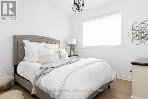 1224 Golden Beach Rd, Bracebridge, ON - Indoor Photo Showing Bedroom