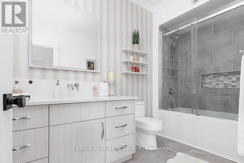 1224 Golden Beach Rd, Bracebridge, ON - Indoor Photo Showing Bathroom