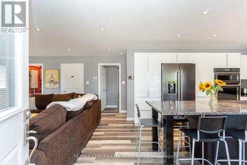 387 Stanley Park, Central Elgin (Port Stanley), ON - Indoor Photo Showing Kitchen With Stainless Steel Kitchen With Upgraded Kitchen