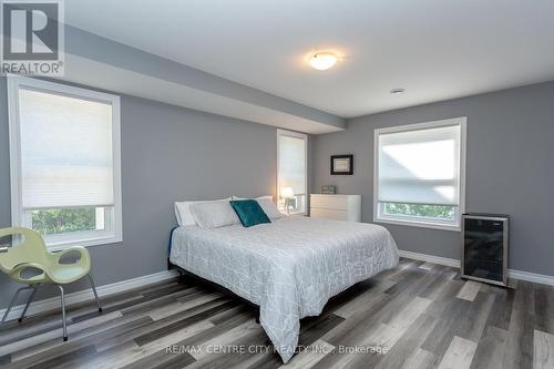 387 Stanley Park, Central Elgin (Port Stanley), ON - Indoor Photo Showing Bedroom