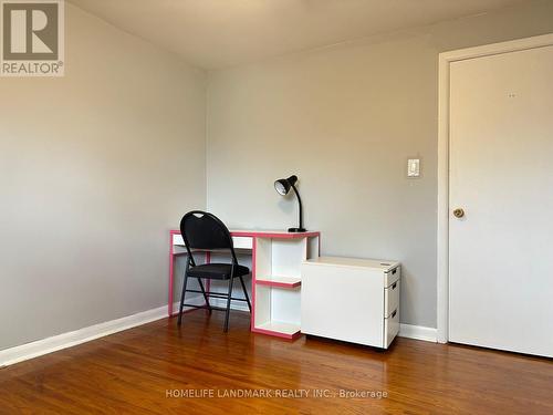 150 Fennell Avenue E, Hamilton, ON - Indoor Photo Showing Other Room