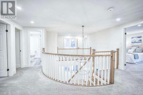 394 Bonny Meadow Rd, Oakville, ON - Indoor Photo Showing Other Room