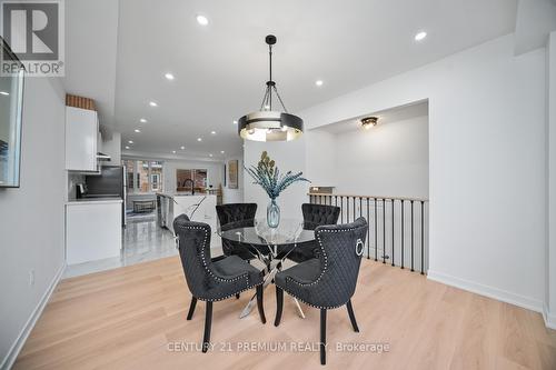 16 Calloway Way, Whitby, ON - Indoor Photo Showing Dining Room