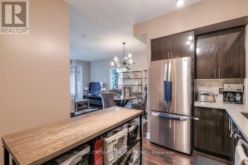 #602 -75 North Park Rd, Vaughan, ON - Indoor Photo Showing Kitchen With Stainless Steel Kitchen