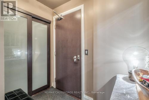 #602 -75 North Park Rd, Vaughan, ON - Indoor Photo Showing Bathroom