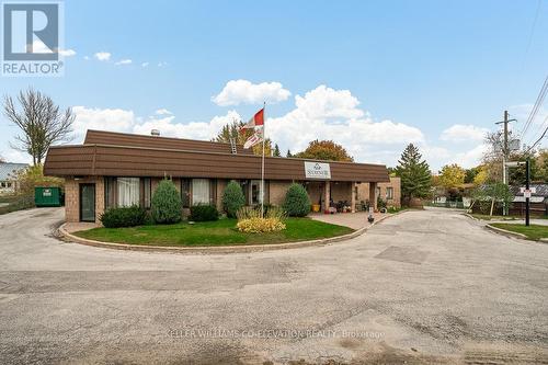 7308 Main St, Clearview, ON 