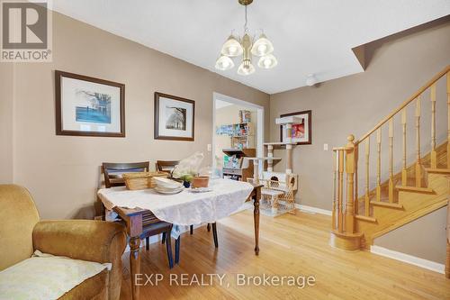 #92 -1128 Dundas St W, Mississauga, ON - Indoor Photo Showing Dining Room