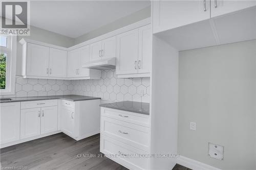 58 Aspen Parkway, Aylmer (Ay), ON - Indoor Photo Showing Kitchen