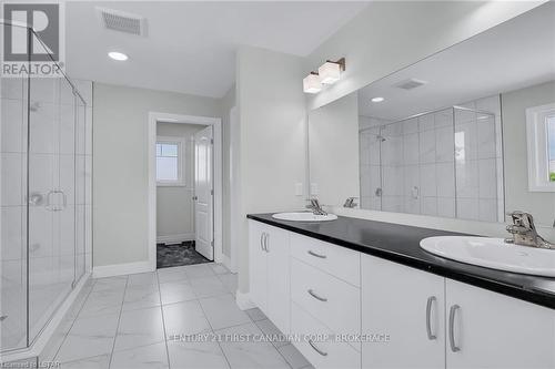 58 Aspen Parkway, Aylmer (Ay), ON - Indoor Photo Showing Bathroom