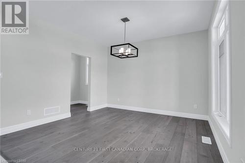 58 Aspen Pkwy, Aylmer, ON - Indoor Photo Showing Other Room