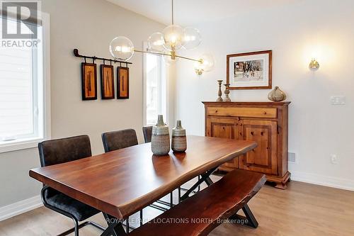 106 Clippers Lane, Blue Mountains, ON - Indoor Photo Showing Dining Room