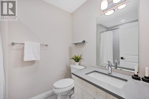 152 Sycamore St, Blue Mountains, ON - Indoor Photo Showing Bathroom