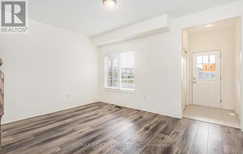 1468 Marina Drive, Fort Erie, ON - Indoor Photo Showing Other Room