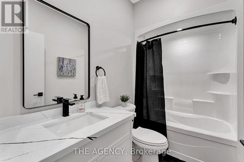 16 Macneil Crt, Bayham, ON - Indoor Photo Showing Bathroom