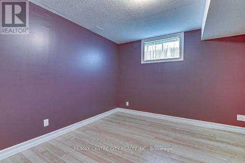 328 Plane Tree Dr, London, ON - Indoor Photo Showing Other Room