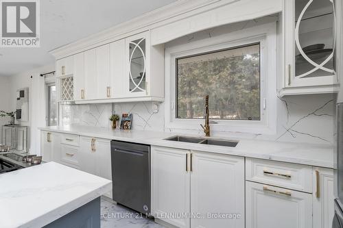5 Crago Rd, Amaranth, ON - Indoor Photo Showing Kitchen With Double Sink